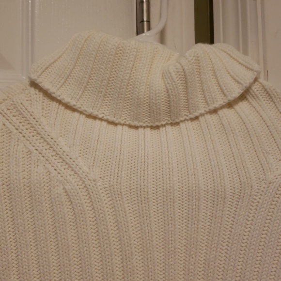 525 Sweater Size Medium - Picture 3 of 5